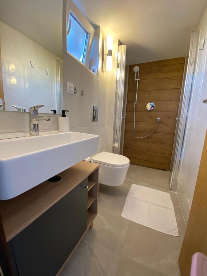Apartments Anna I Baska  Luaran gambar